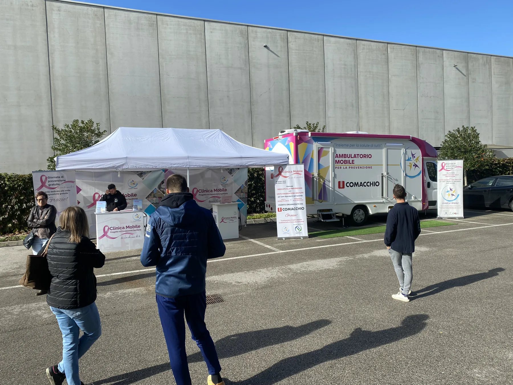 Una giornata di prevenzione della Clinica Mobile a Comacchio, provincia di treviso · veneto