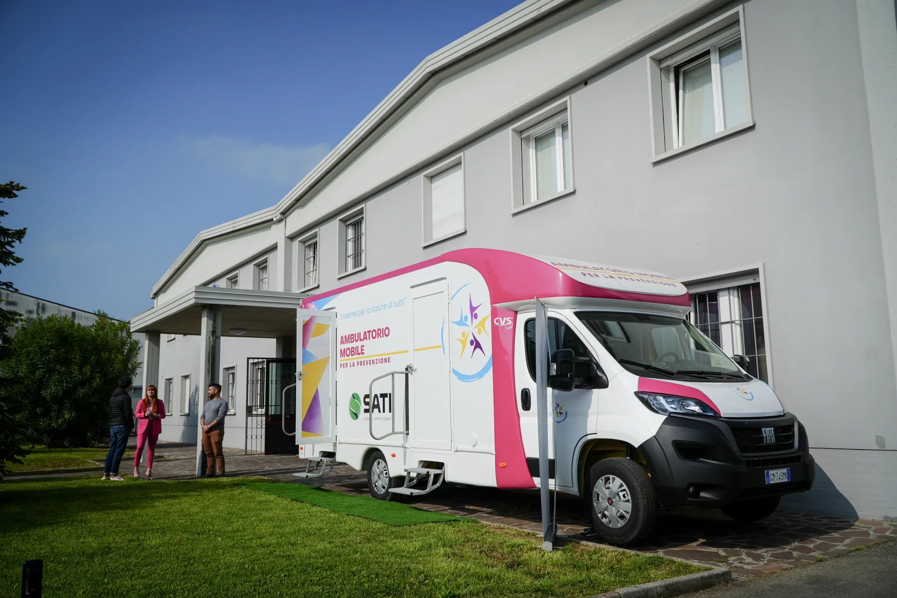 Una giornata di prevenzione della Clinica Mobile a SATI Group, provincia di bologna · emilia-romagna
